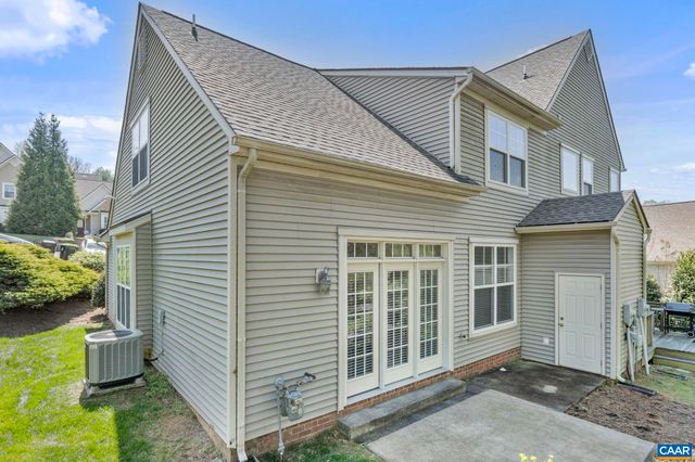 1350 STONEY RIDGE RD, Charlottesville, VA 22902