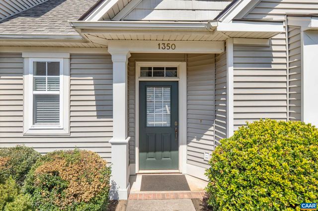 1350 STONEY RIDGE RD, Charlottesville, VA 22902