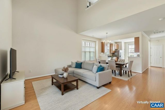 1350 STONEY RIDGE RD, Charlottesville, VA 22902