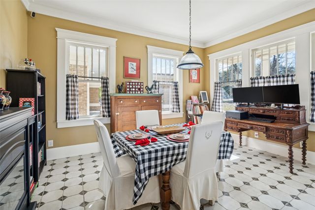 705 Griffith Avenue, Terrell, TX 75160