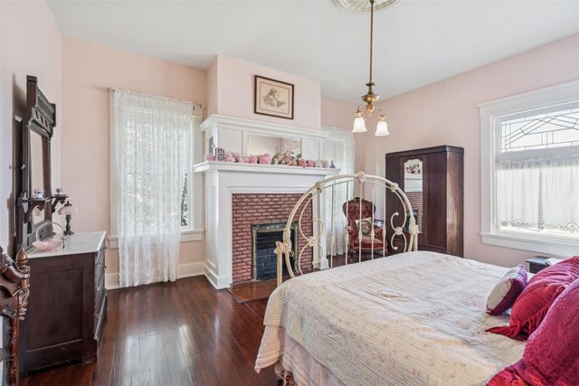 705 Griffith Avenue, Terrell, TX 75160