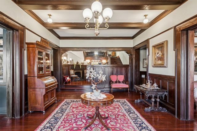 705 Griffith Avenue, Terrell, TX 75160