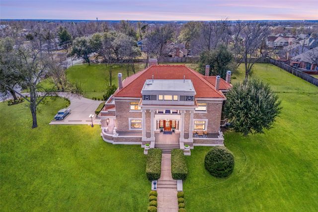 705 Griffith Avenue, Terrell, TX 75160