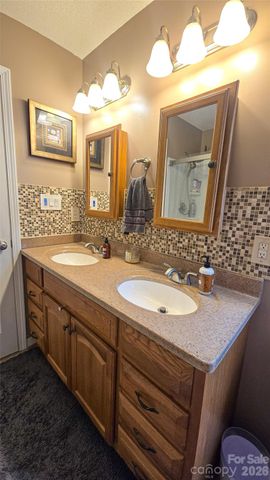 3611 Judea Drive, Lenoir, NC 28645