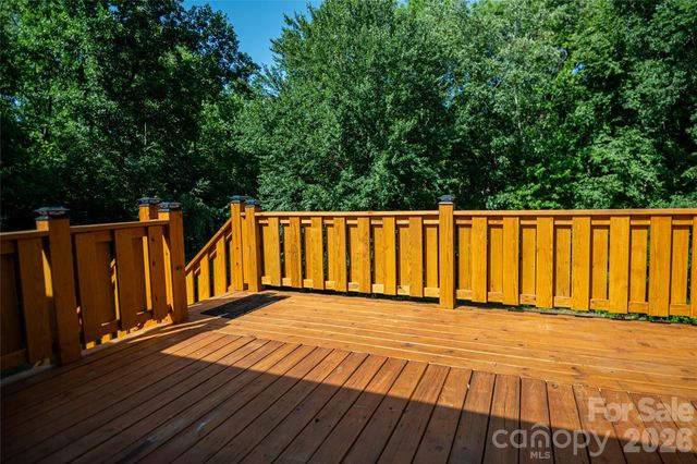 3611 Judea Drive, Lenoir, NC 28645
