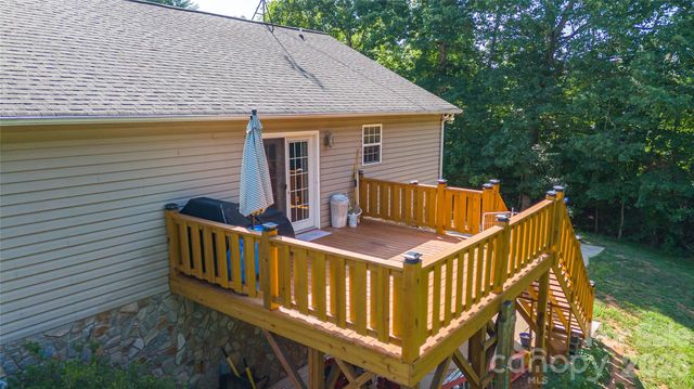 3611 Judea Drive, Lenoir, NC 28645