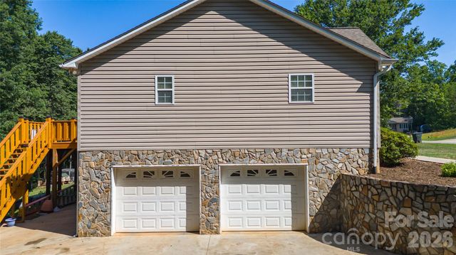 3611 Judea Drive, Lenoir, NC 28645