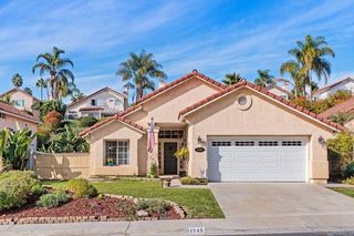 1745 Crystal Ridge Way, Vista, CA 92081