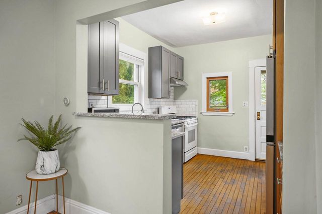 2614 St Paul Avenue, Madison, WI 53704