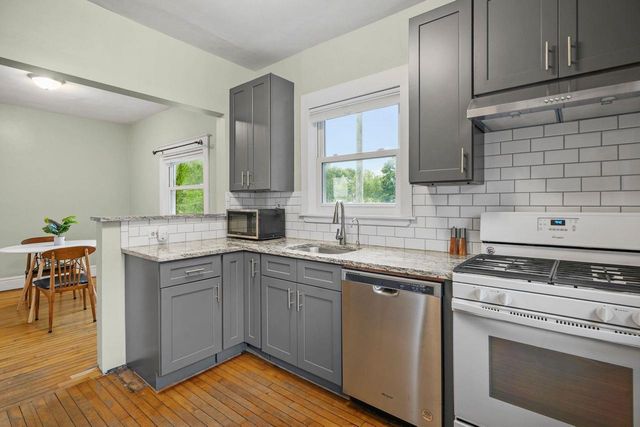 2614 St Paul Avenue, Madison, WI 53704