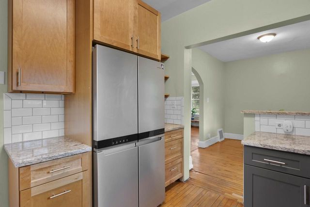 2614 St Paul Avenue, Madison, WI 53704