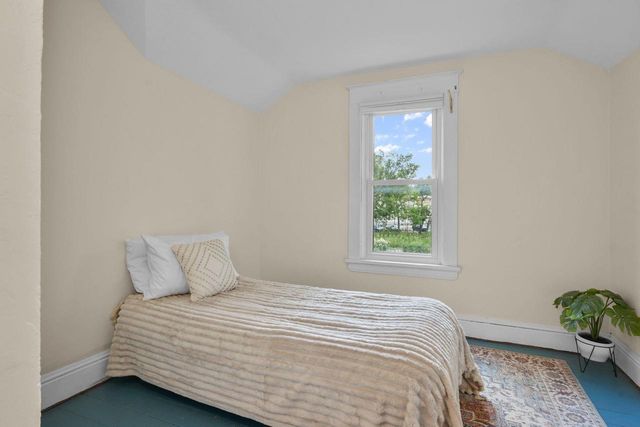 2614 St Paul Avenue, Madison, WI 53704