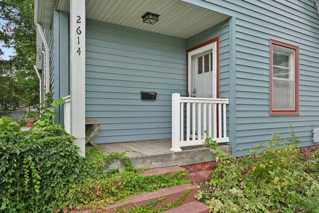 2614 St Paul Avenue, Madison, WI 53704