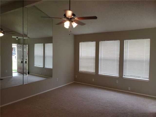 1825 Rainy Meadows DR, Austin, TX 78758