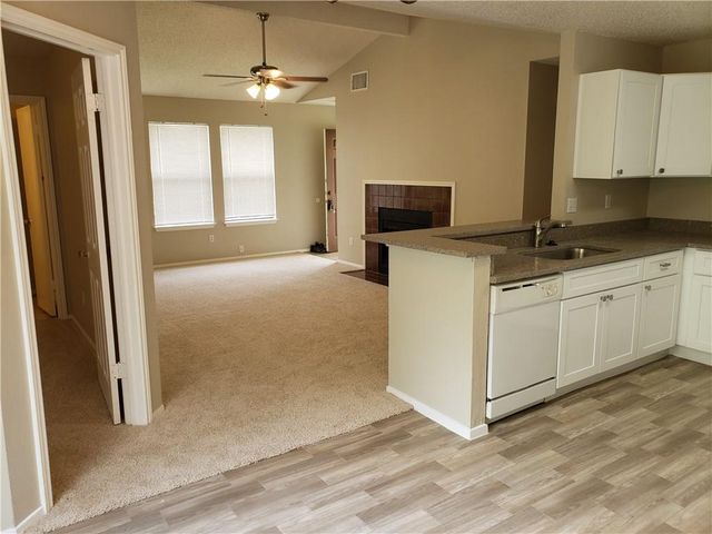 1825 Rainy Meadows DR, Austin, TX 78758