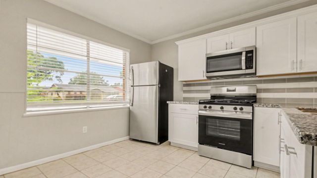 2329 Pickerton Drive, Deer Park, TX 77536