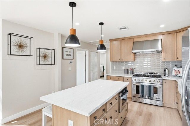 4523 Lexington, Los Angeles, CA 90029