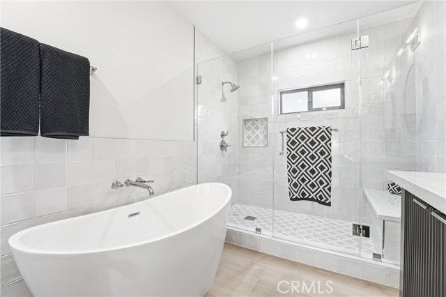 4523 Lexington, Los Angeles, CA 90029