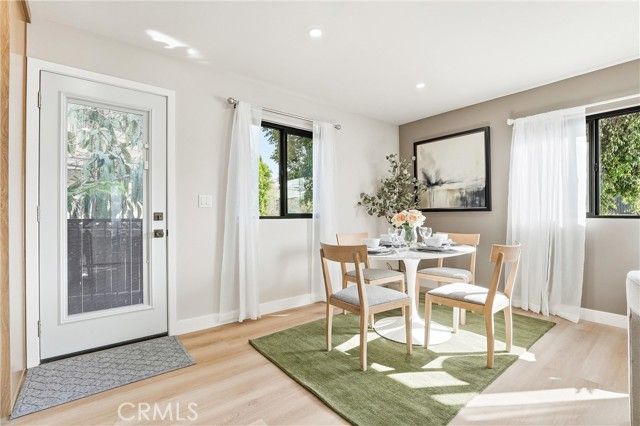 4523 Lexington, Los Angeles, CA 90029