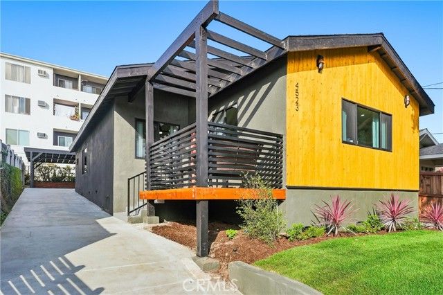 4523 Lexington, Los Angeles, CA 90029