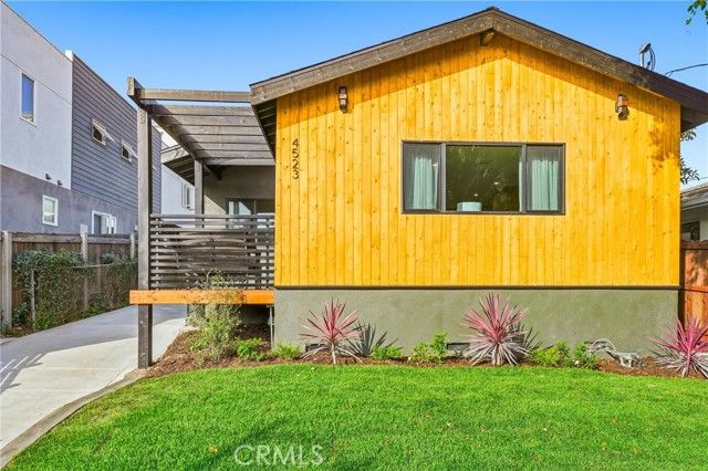 4523 Lexington, Los Angeles, CA 90029