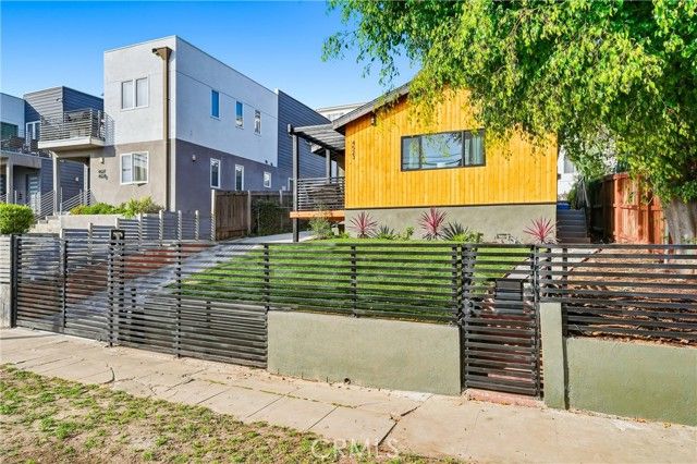 4523 Lexington, Los Angeles, CA 90029