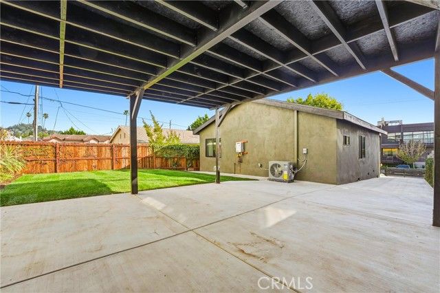 4523 Lexington, Los Angeles, CA 90029