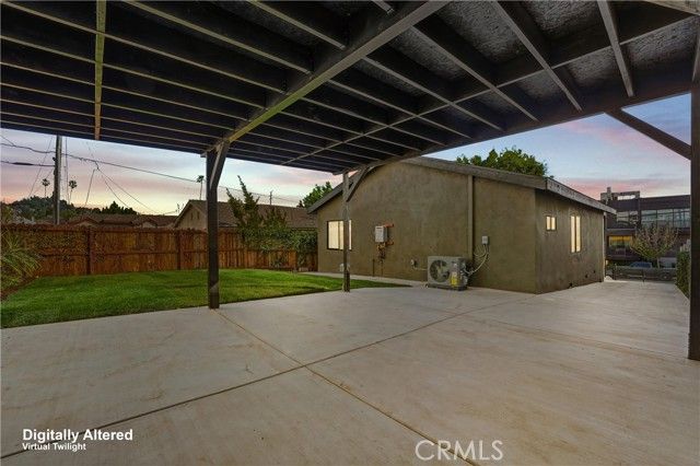 4523 Lexington, Los Angeles, CA 90029