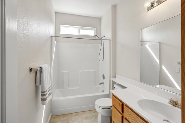 41 Sausalito Ct, Sacramento, CA 95823