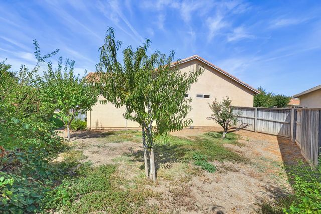 41 Sausalito Ct, Sacramento, CA 95823