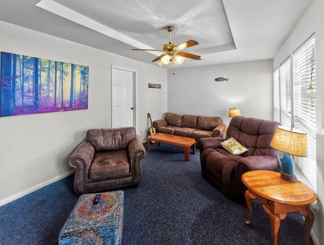 647 Shadywood Lane, Avinger, TX 75630