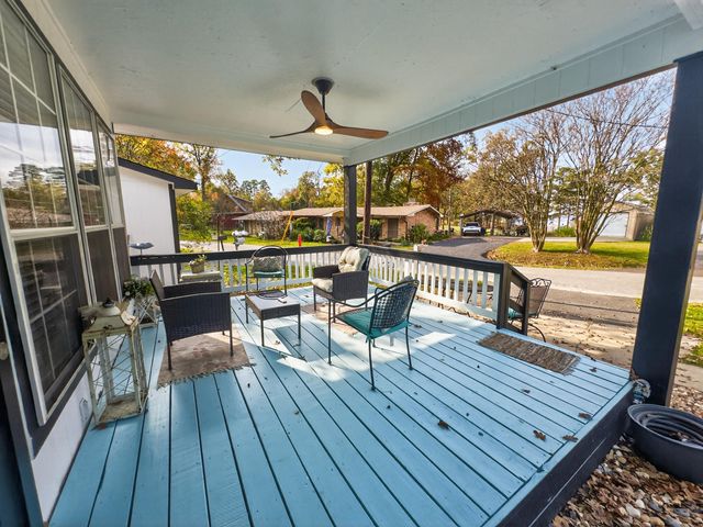 647 Shadywood Lane, Avinger, TX 75630