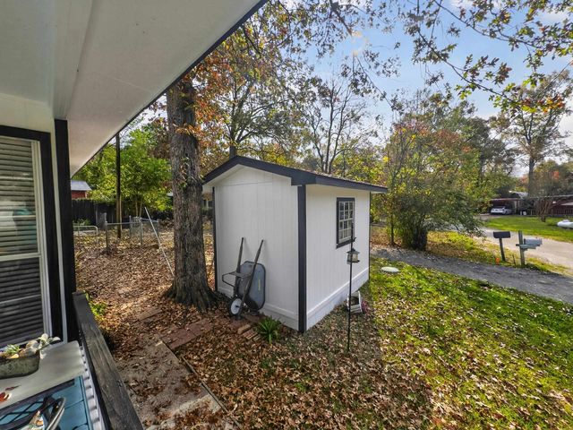 647 Shadywood Lane, Avinger, TX 75630