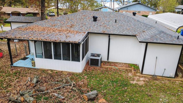 647 Shadywood Lane, Avinger, TX 75630