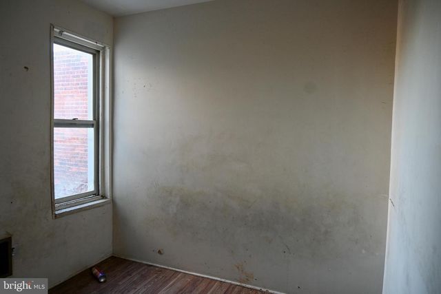 547 S SALFORD ST, Philadelphia, PA 19143