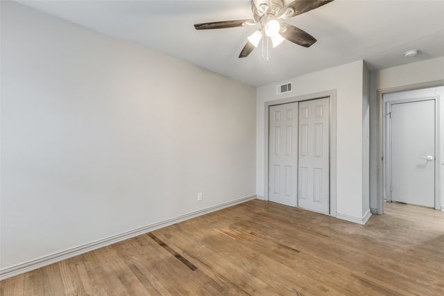 10550 Ferguson Road, Dallas, TX 75228