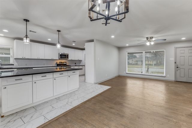 10550 Ferguson Road, Dallas, TX 75228