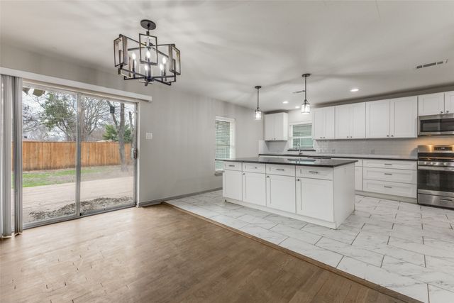 10550 Ferguson Road, Dallas, TX 75228