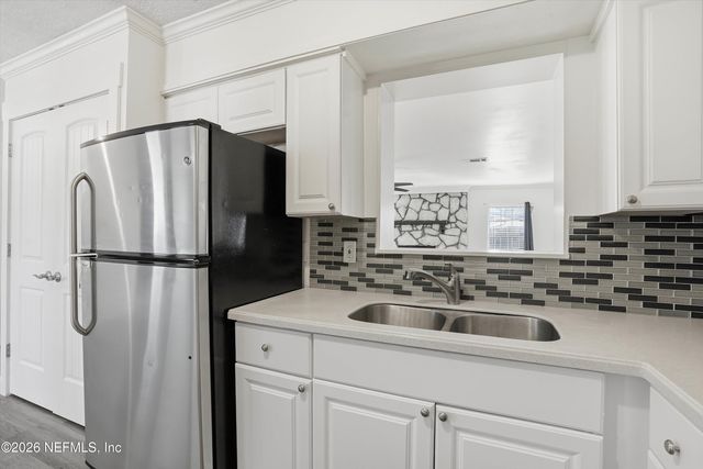 3033 SCOTTY Drive, Jacksonville, FL 32216