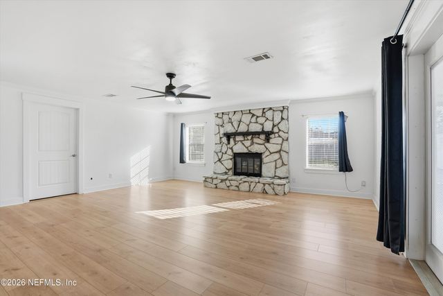 3033 SCOTTY Drive, Jacksonville, FL 32216