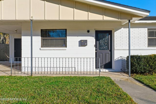 3033 SCOTTY Drive, Jacksonville, FL 32216