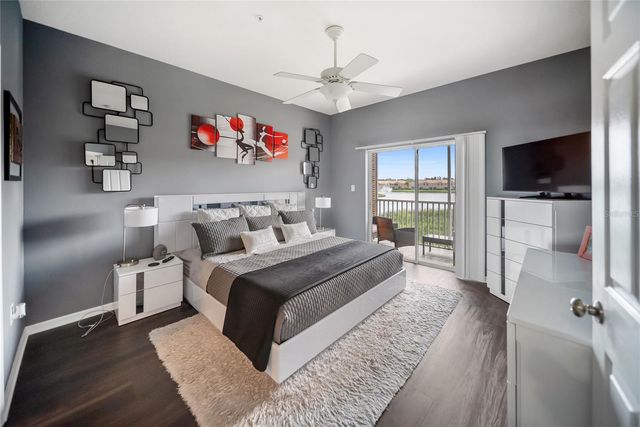 3760 PARKRIDGE CIRCLE 23-204, Sarasota, FL 34243