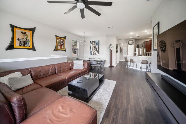 3760 PARKRIDGE CIRCLE 23-204, Sarasota, FL 34243