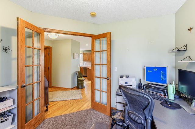 9918 Kiwi Avenue N, Brooklyn Park, MN 55443