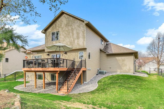 9918 Kiwi Avenue N, Brooklyn Park, MN 55443
