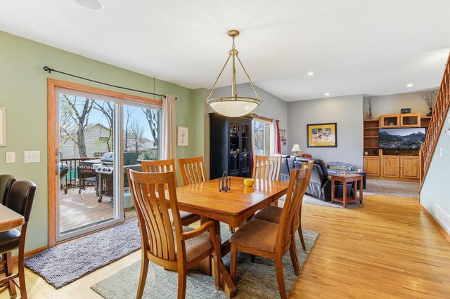 9918 Kiwi Avenue N, Brooklyn Park, MN 55443