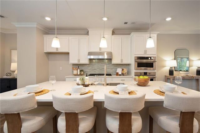 5083 Chesterfield Lane, Atlanta, GA 30338