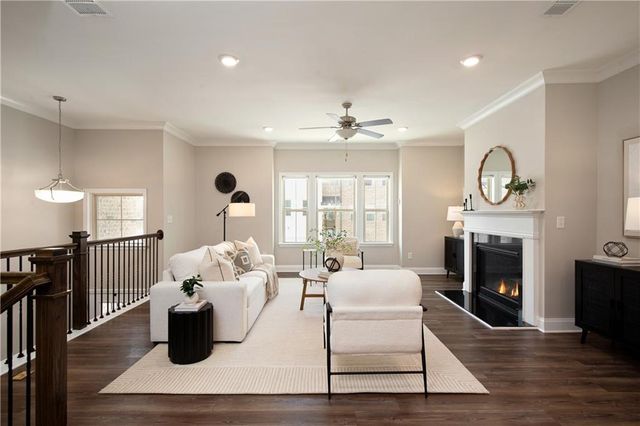 5083 Chesterfield Lane, Atlanta, GA 30338