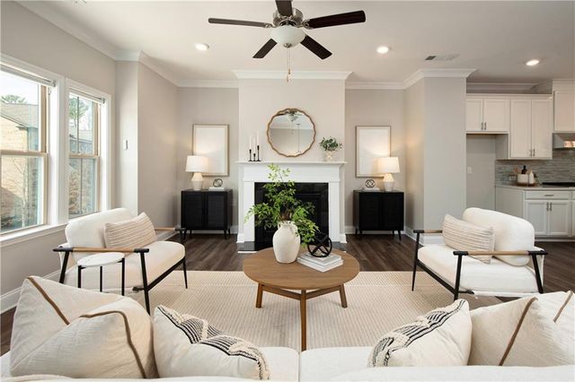 5083 Chesterfield Lane, Atlanta, GA 30338