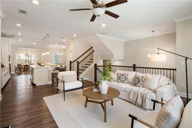 5083 Chesterfield Lane, Atlanta, GA 30338